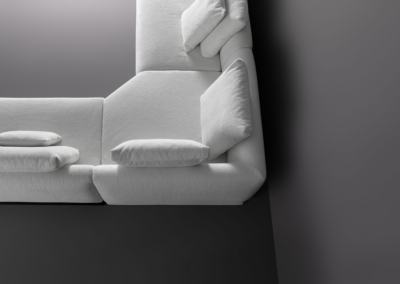 BOOLEAN SOFA