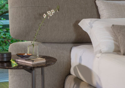 yuna bed flou