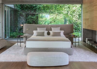 yuna bed flou